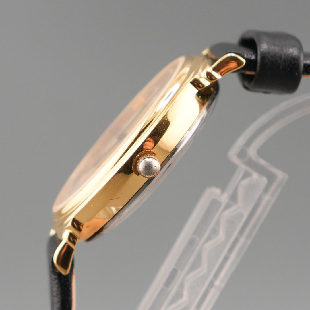 美品 CELINE シェル スモセコ 腕時計 電池新品 新品ベルト クォーツ