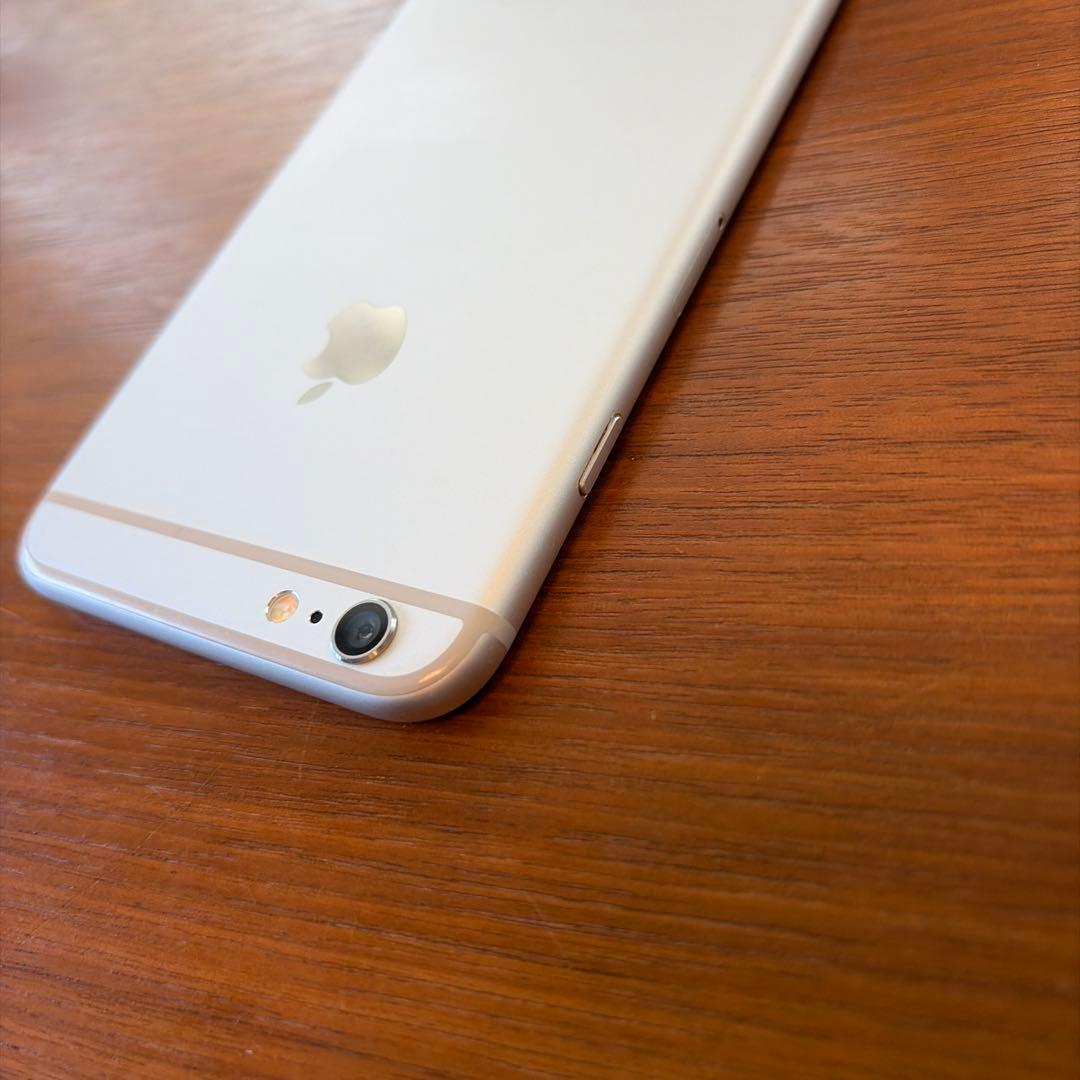 Apple iPhone 6 Plus 16GB ホワイト