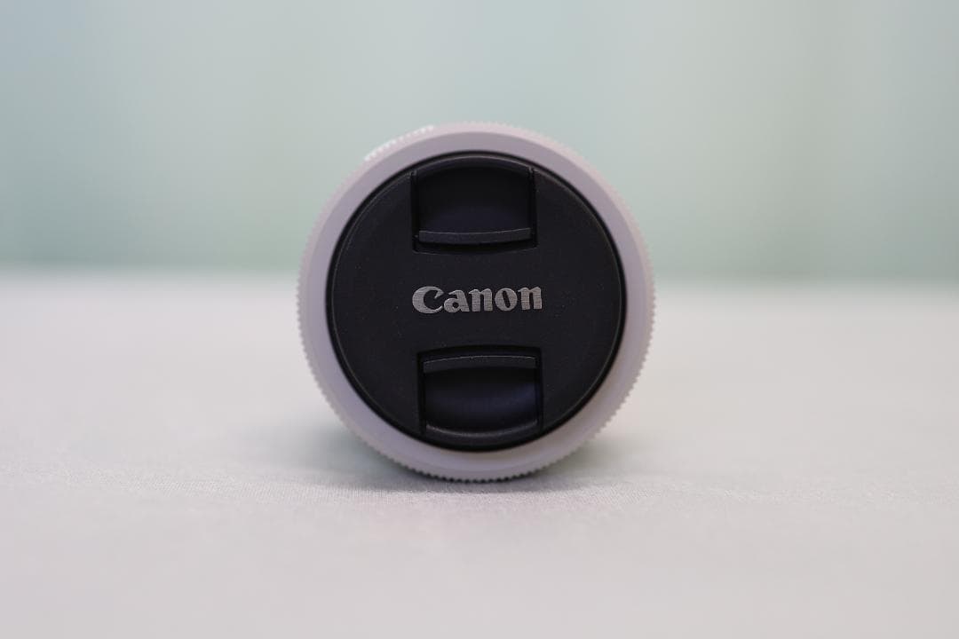 Canon EF40mm F2.8 STM 人気のホワイト【中古】