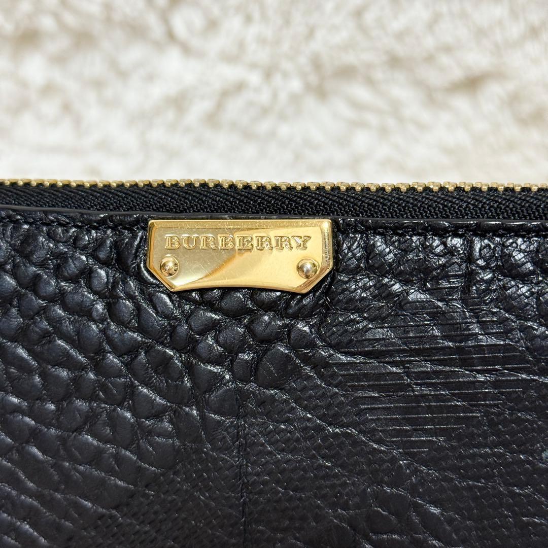 【希少】バーバリー　クロコ型押し　ゴールド金具　長財布　ラウンドファスナー