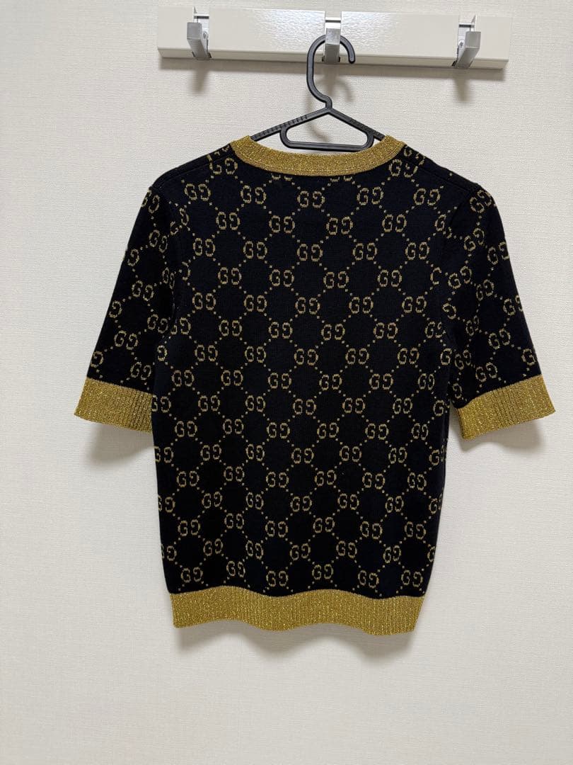 GUCCI トップス　未使用　XS