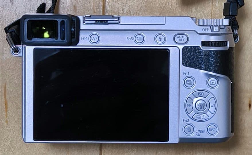 DMC-GX7MK2-S ＆ 20mm/F1.7 セット