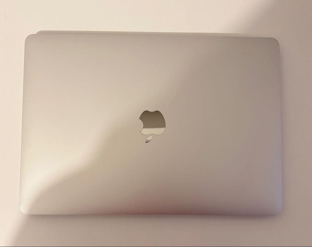 Macbook Pro 2020 13インチ M1 Windows 11 Pro