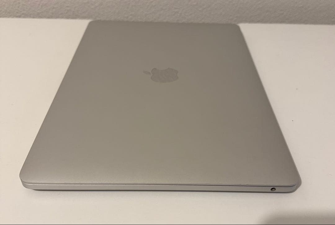 Macbook Pro 2020 13インチ M1 Windows 11 Pro
