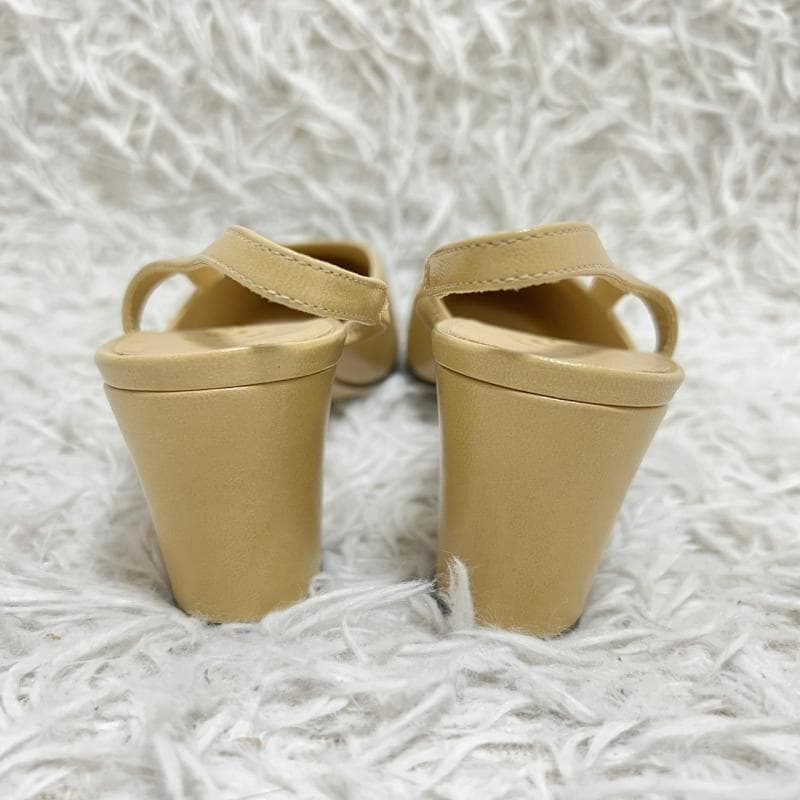 未使用 CHANEL パンプス スリングバック ベージュ ココマーク