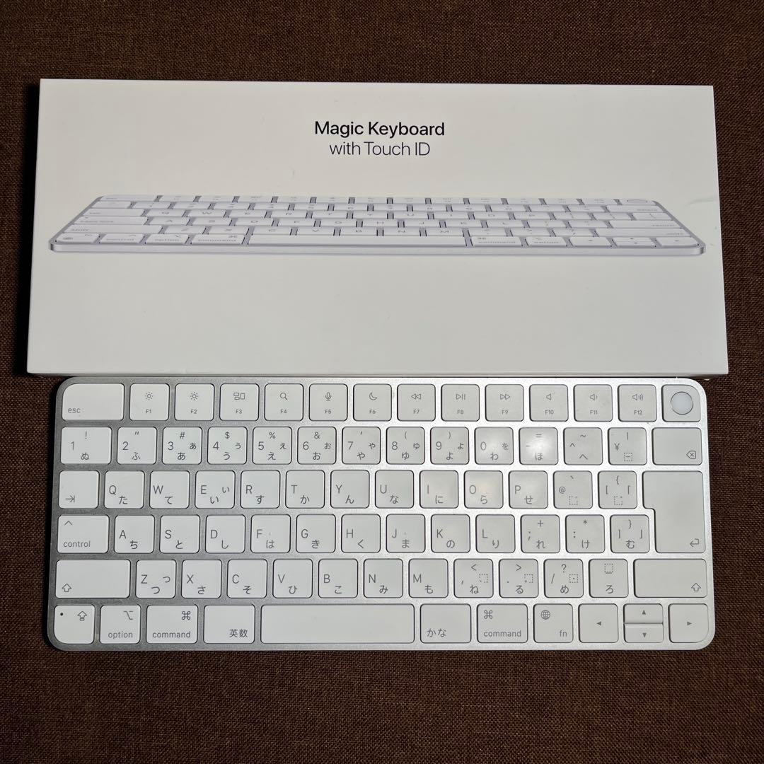 Apple Mac mini（M1） +Magic Keyboard