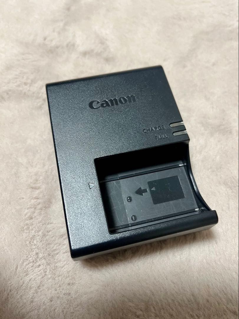 Canon EOS Kiss X9 一眼レフカメラ