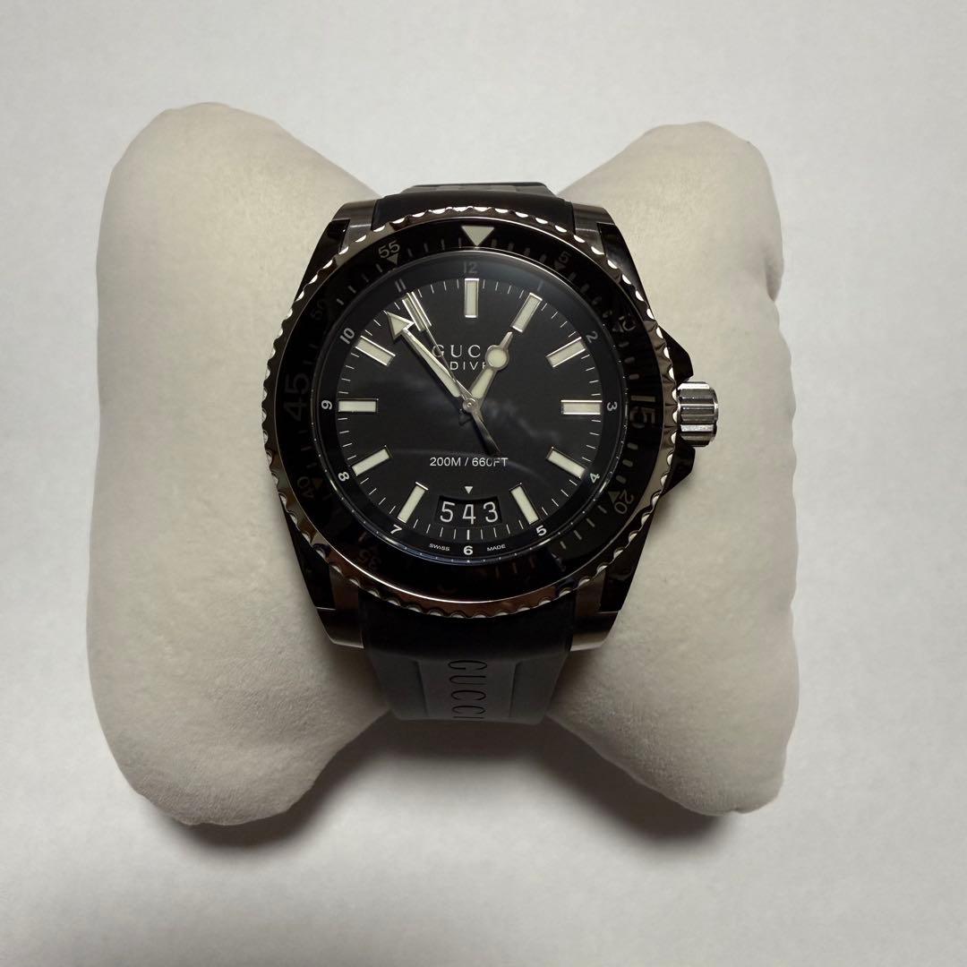 GUCCI Dive ブラック ラバーベルト 200M防水(45mm)