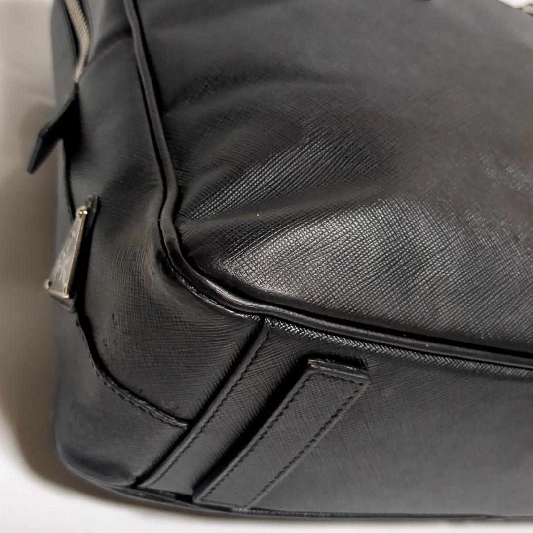 ✨PRADA✨ビジネスバッグ サフィアーノ 三角ロゴ nero レザー
