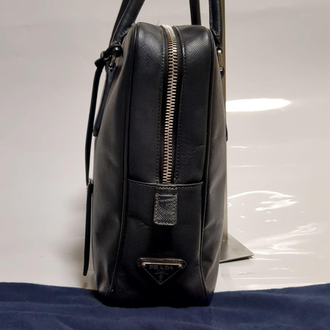 ✨PRADA✨ビジネスバッグ サフィアーノ 三角ロゴ nero レザー