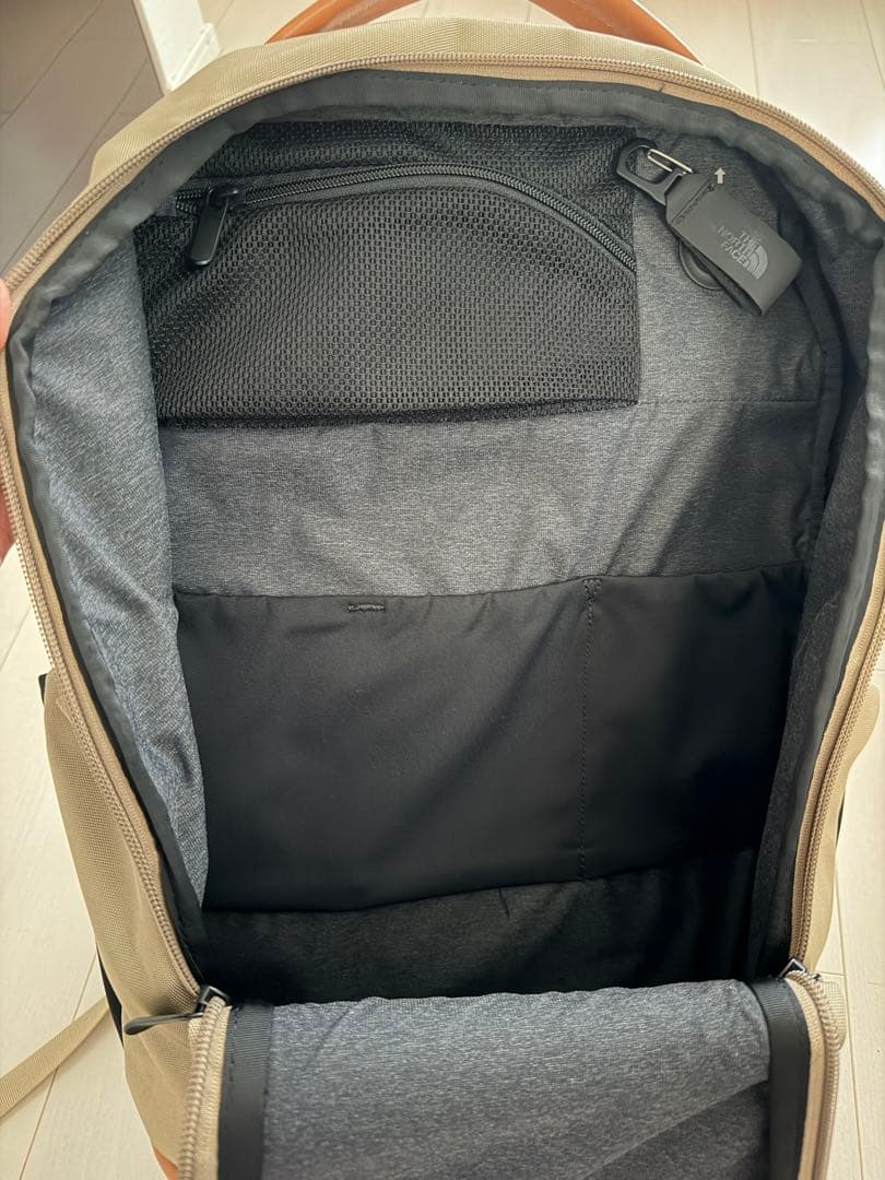 バッグ The North Face ROAMER SLIM DAY