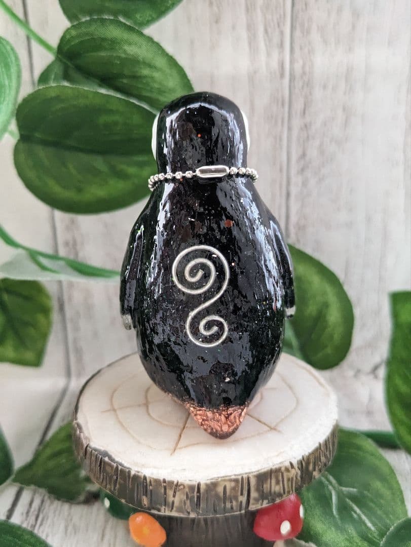 【ゼロ】ブラックスピネルのペンギンさん形オルゴナイト☆他４点