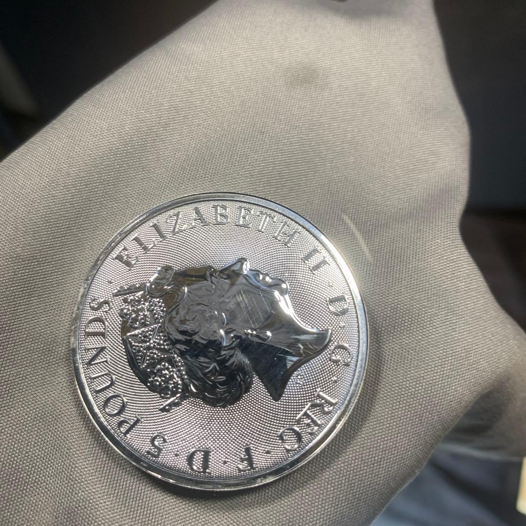 D3 純銀貨 2オンス クイーンズビースト　2020ホワイトライオン