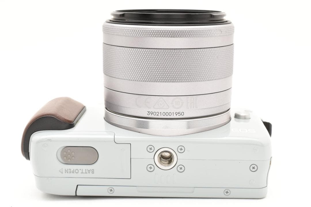 キヤノン Canon EOS M10 +15-45mm レンズキット