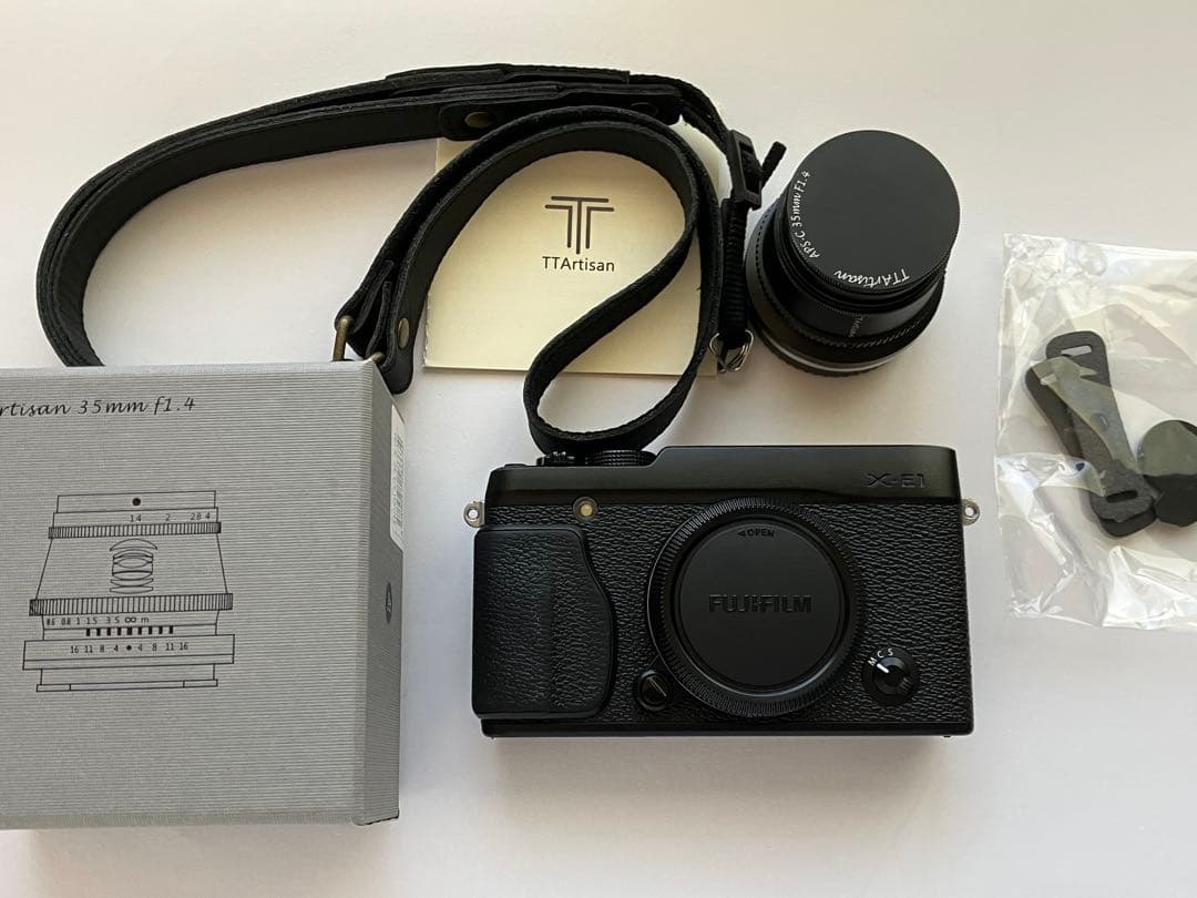 富士フィルム X-E1 Ttartisan 35mm f1.4
