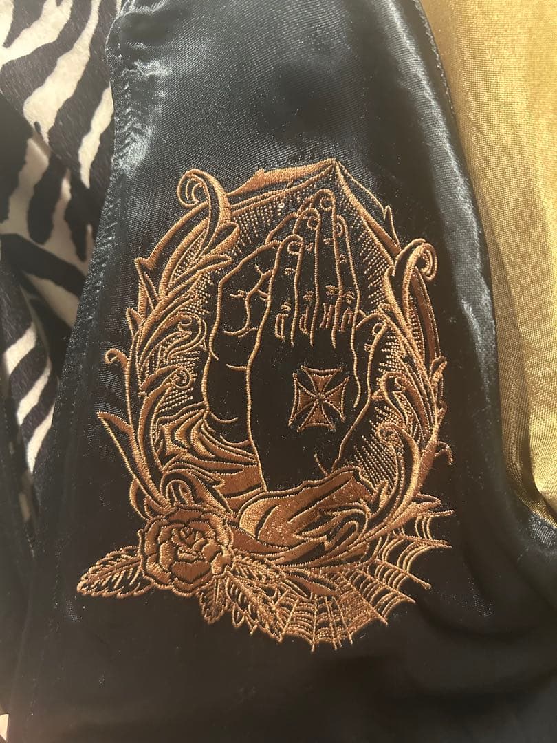 スカジャン 黒金 薔薇刺繍 ゼブラ リバーシブル