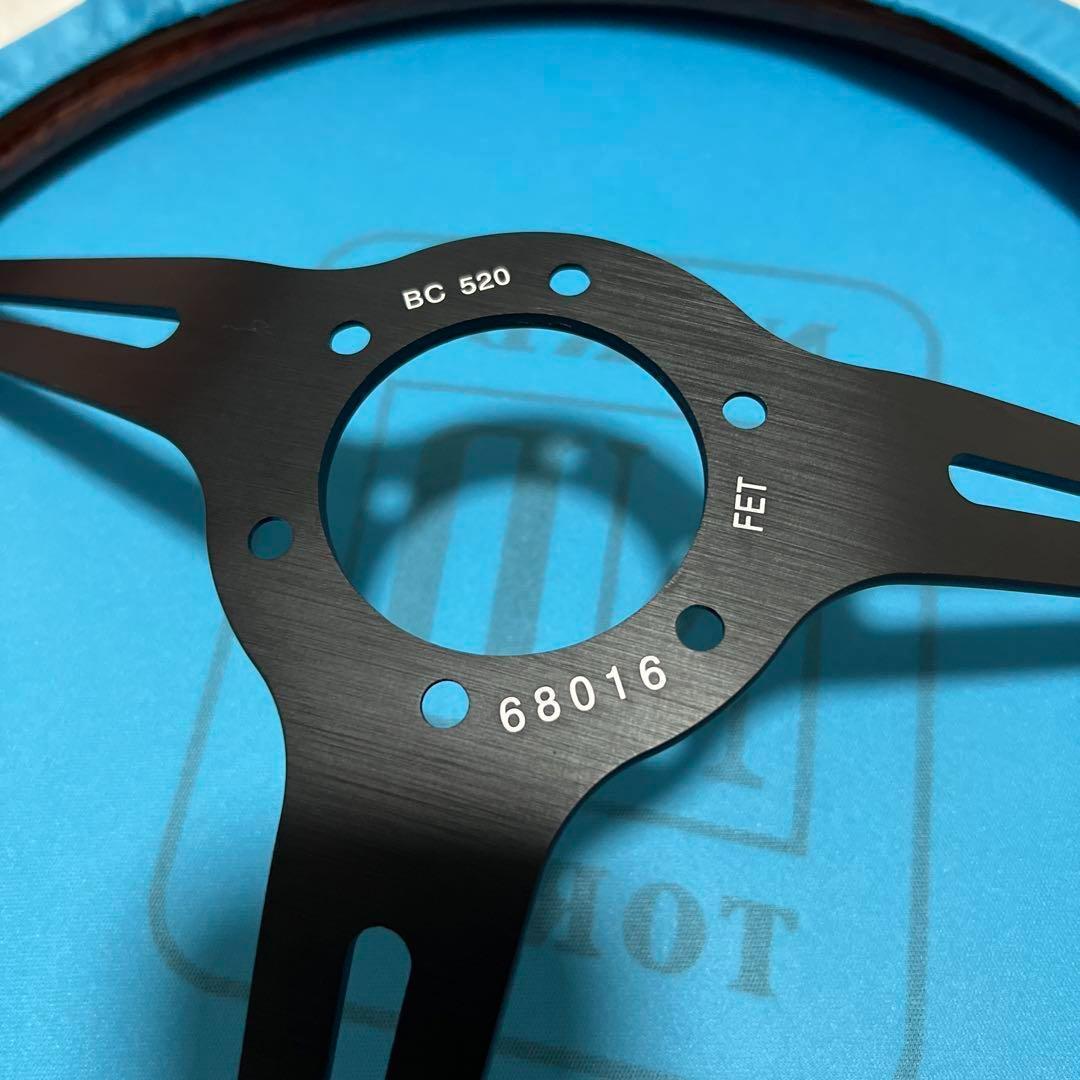 社外品　ナルディ クラシック ウッド ステアリング 15インチ