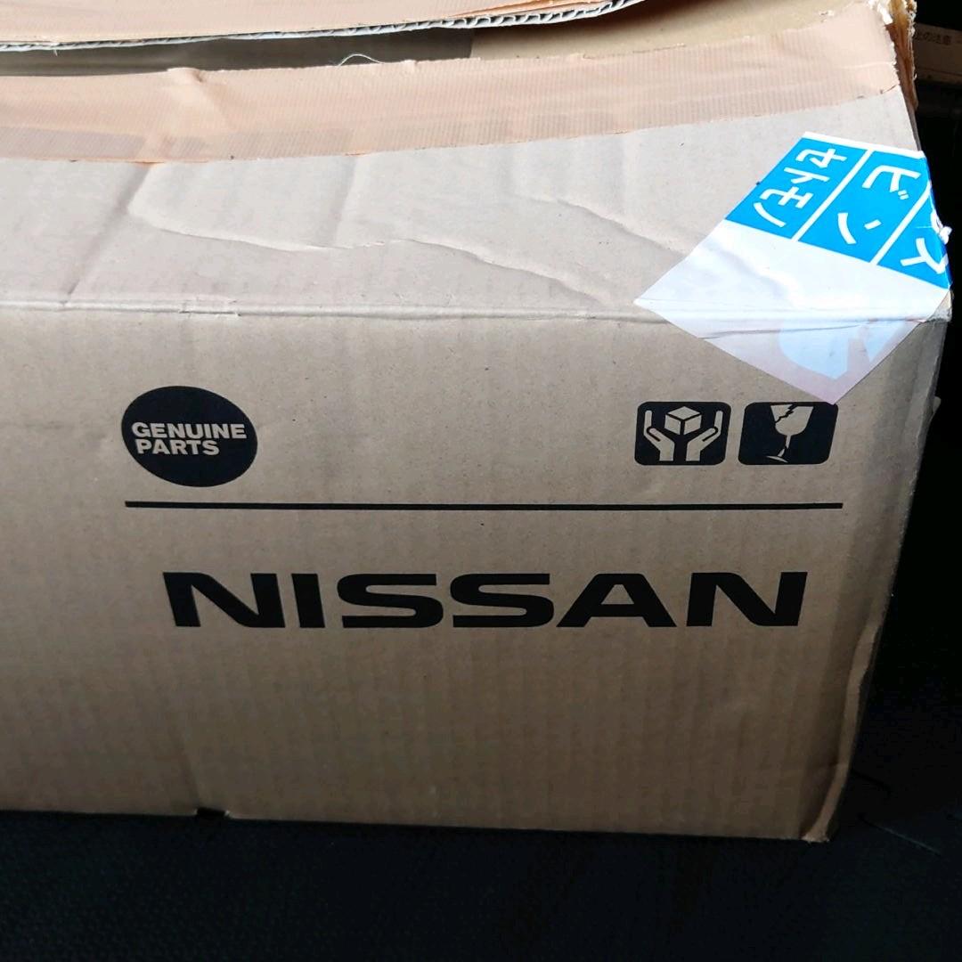 セレナC２６系 テールランプ　年末セール