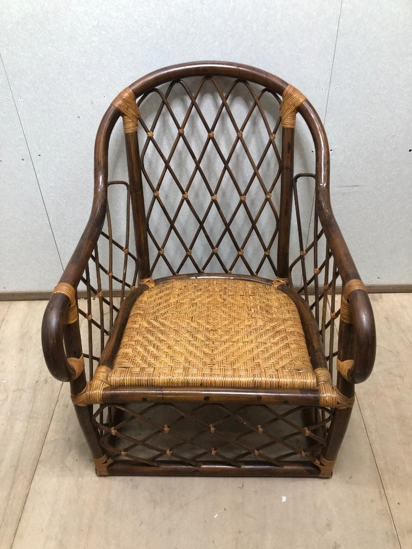 古家具 　籐ラタンフレーム アームチェア ラタンチェア 椅子 イス　250226
