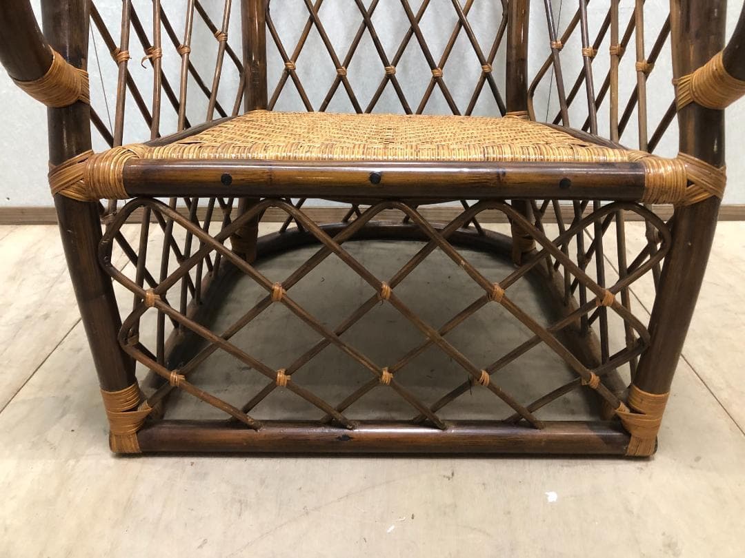 古家具 　籐ラタンフレーム アームチェア ラタンチェア 椅子 イス　250226