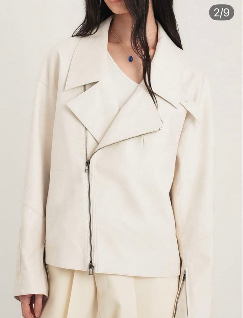 新品タグ付stunninglure ｒフェイクレザーライダースブルゾン ホワイト