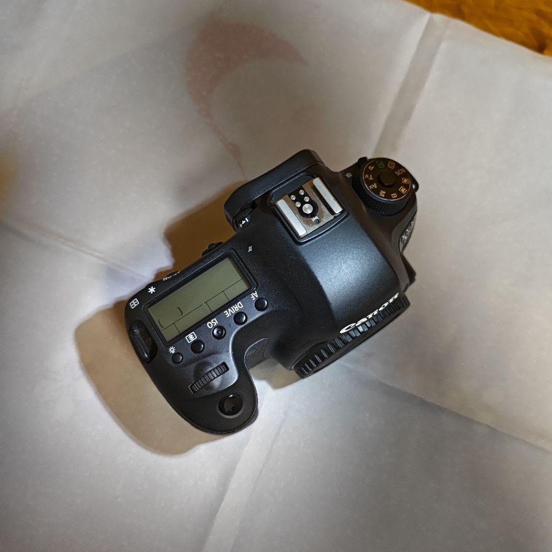 美品　EOS 6D 、バッテリーグリップ、レンズ2本セット　他　 動作良好！