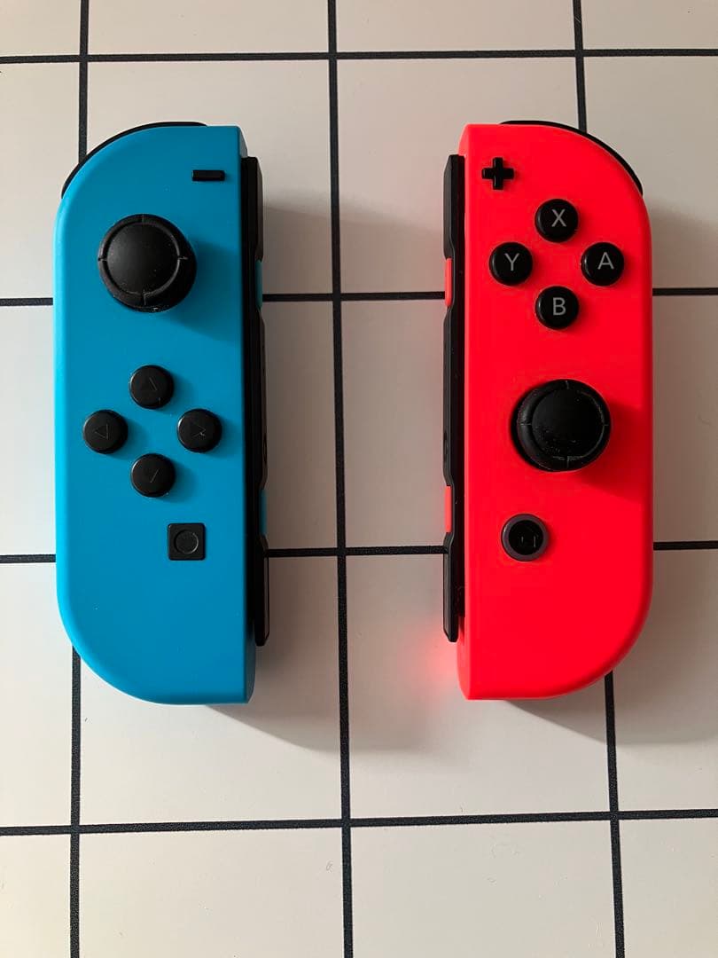 【付属品完備・おまけ付】Nintendo Switch 本体ネオンブルー/レッド
