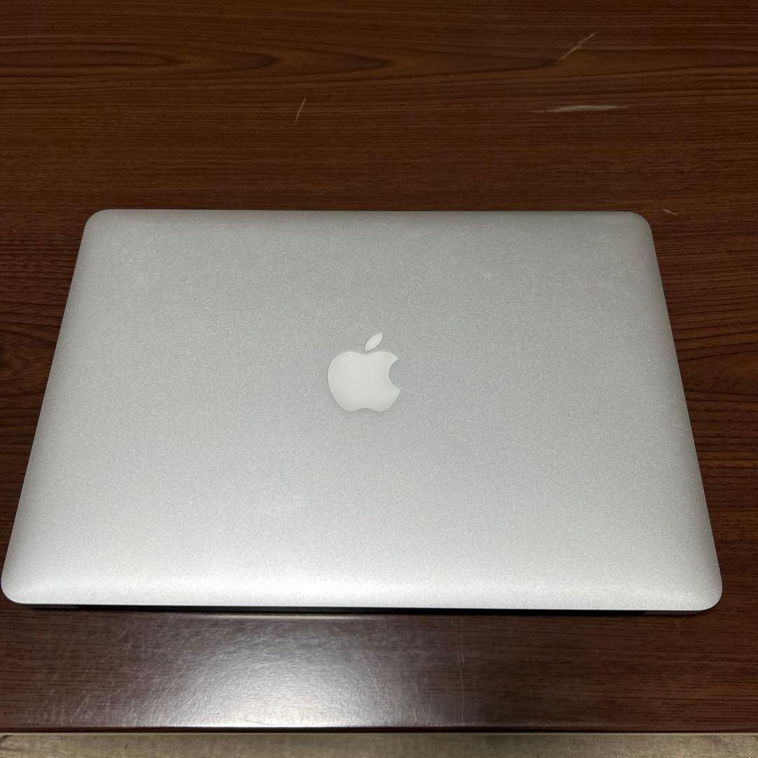 MacBook Air 13インチ (2017) 本体