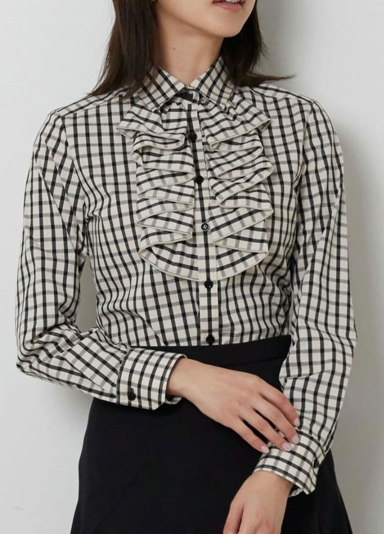 【新品未使用】ナラカミーチェチェックフリル長袖シャツ