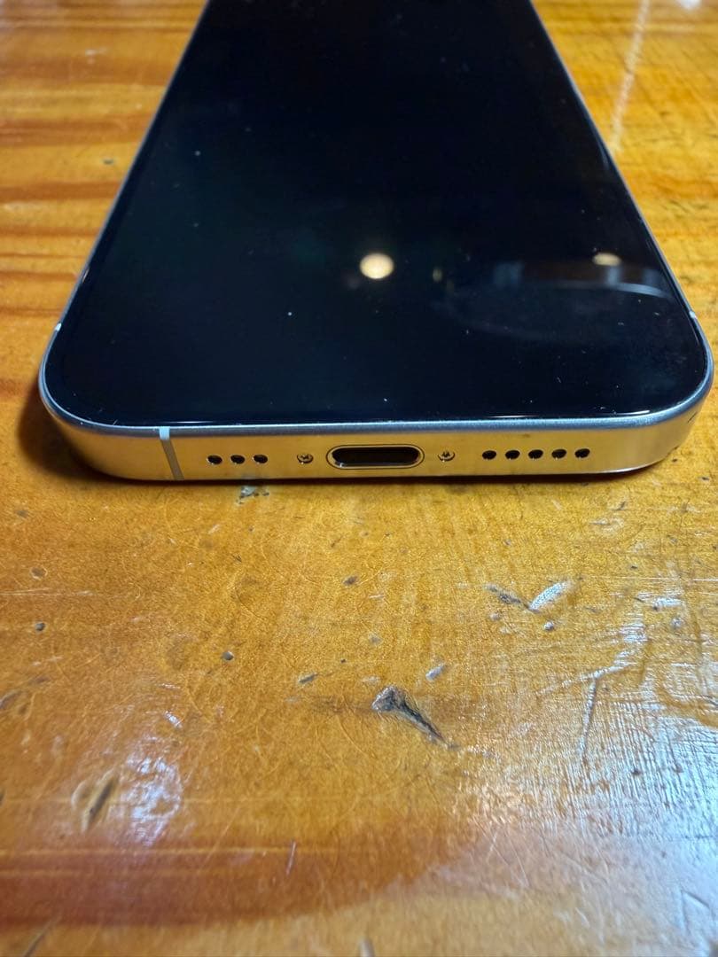 値下げ！！iPhone 15Pro ホワイトチタニウム 128GB SIMフリー