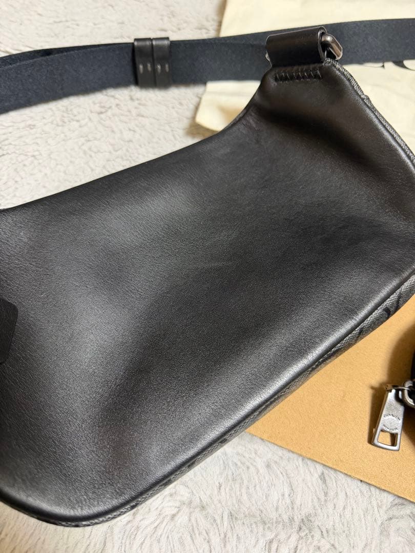 COACH ボディバッグ ブラック ケース付き