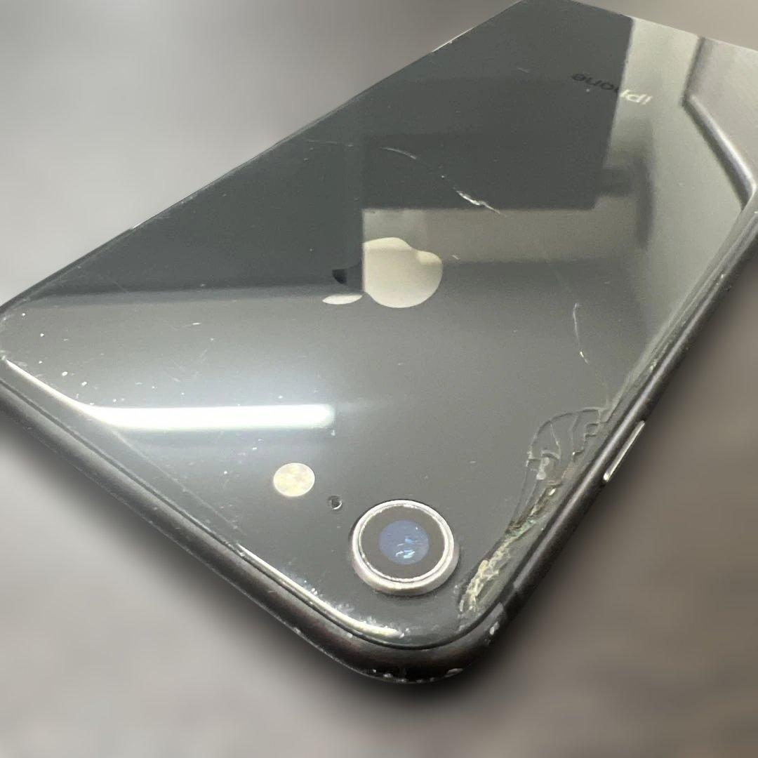 【ひび割れ】iphone8 64GB SIMフリー　バッテリー77%