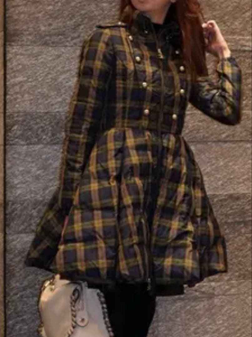 【美品】定価12万/大きい/エリザベッタフランキ/Aライン/ドレスコート/ダウン