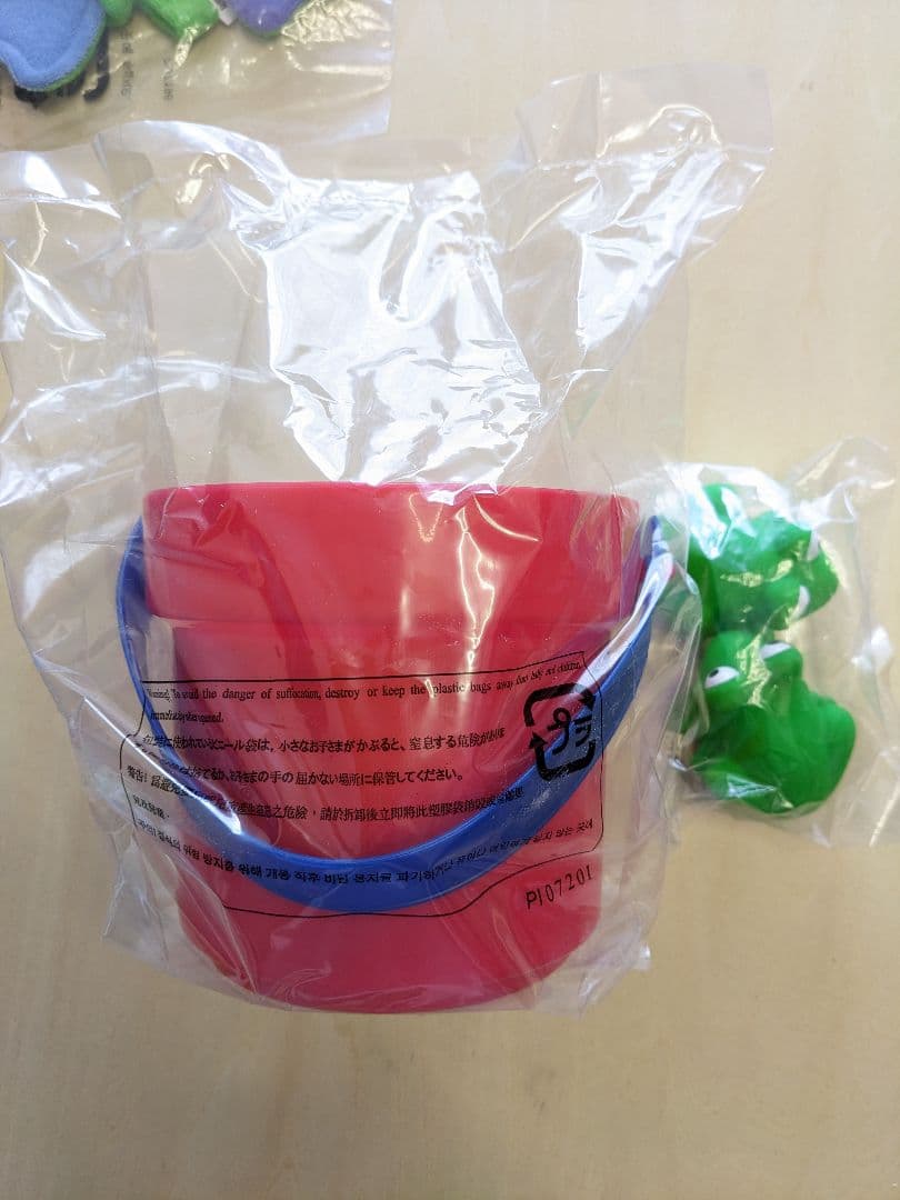 WFE Play Along!プレイアロング CD＆DVD＆おもちゃセット