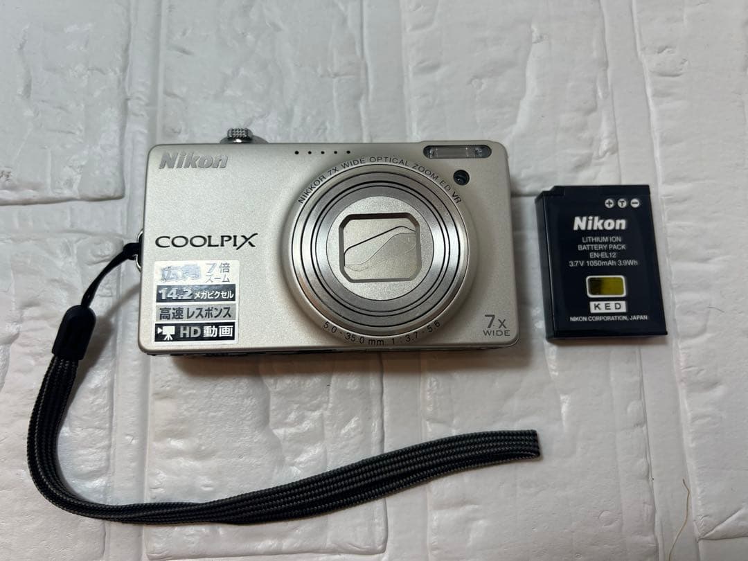 Nikon COOLPIX S6000 オールドデジカメ　ジャンク品