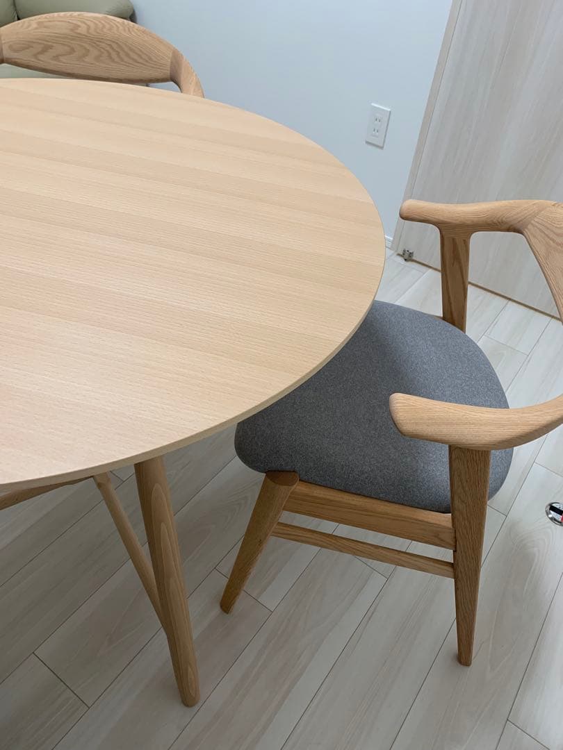 ロ*コ様 新品椅子一脚　同じ椅子合計二脚出品しています。