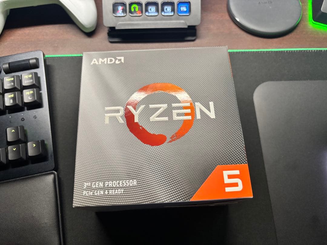 AMD Ryzen 5 3600 CPU + クーラー