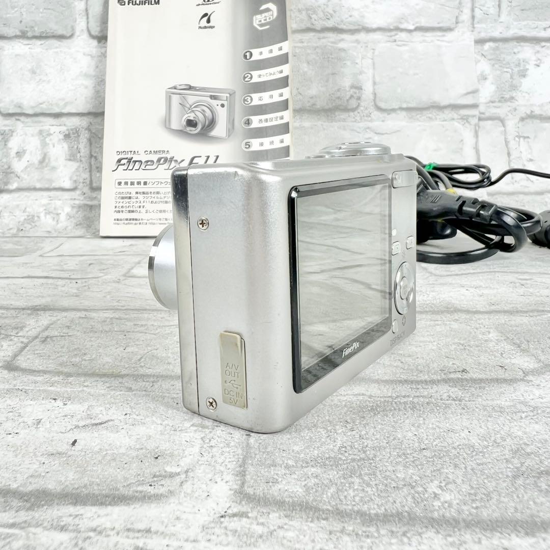 Fujifilm FinePix F11 コンパクトデジタルカメラ
