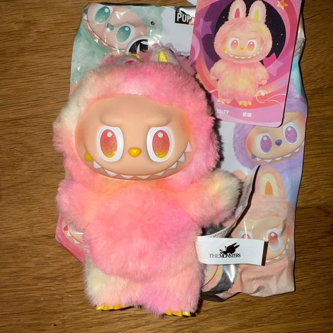 ストラップ LABUBU Big into Energy HAPPINESS LOYALTY