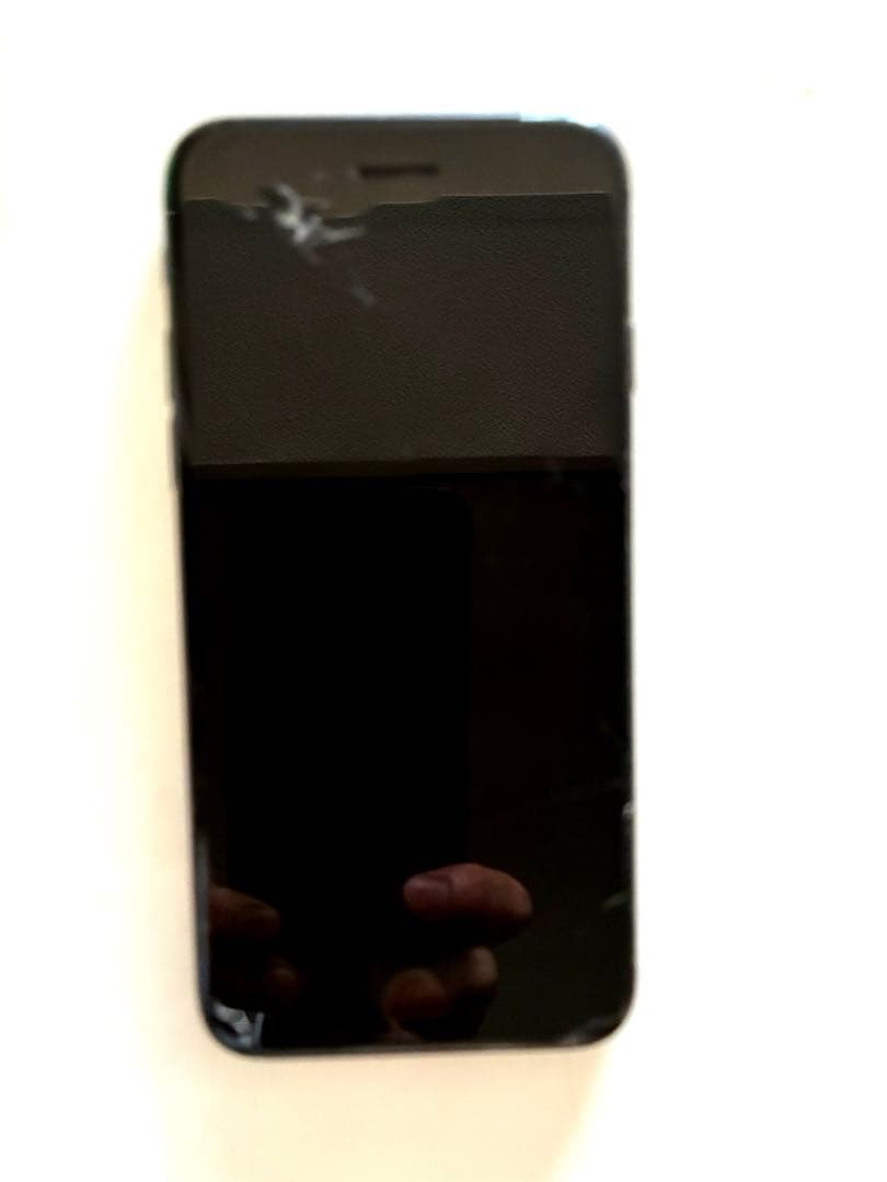 Apple iPhone 8 スペースグレイ　ジャンク品