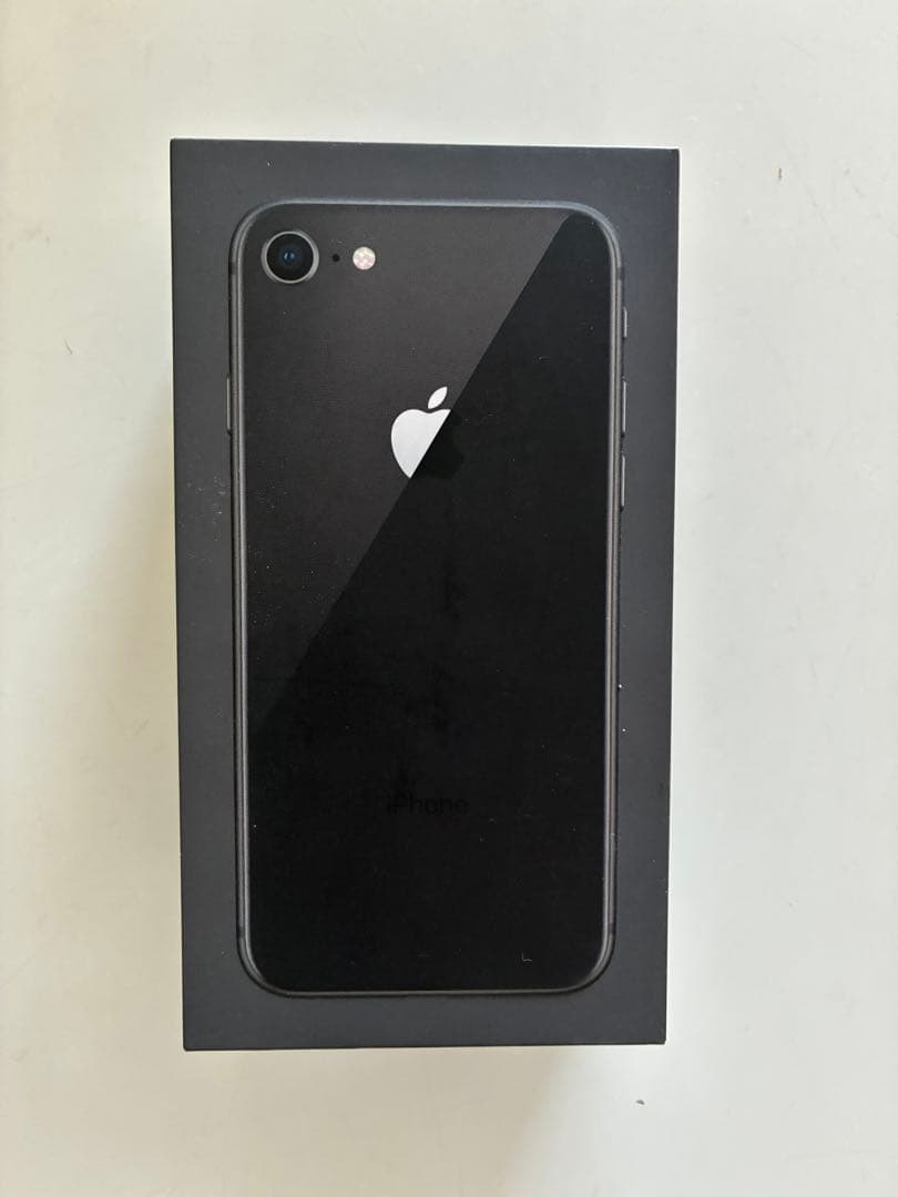 Apple iPhone 8 スペースグレイ　ジャンク品