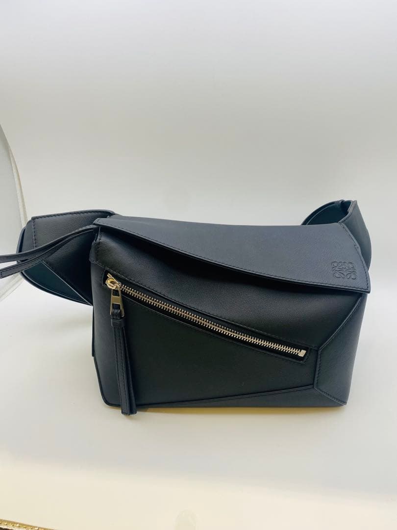 LOEWE パズル バムバック ブラック ボディバッグ