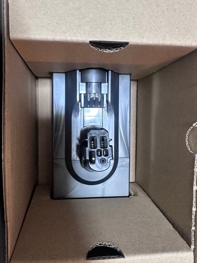 新品　Dyson V11 用バッテリー　純正品