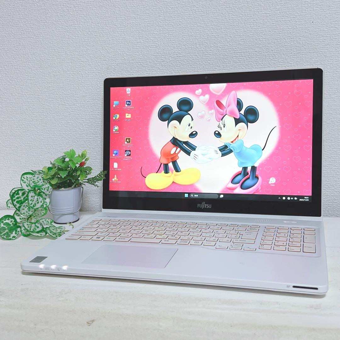 綺麗、高速SSD、i7、イラレ&オフィス2021、メモリ8G