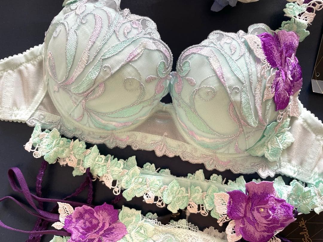 サルート D65/M 3点セット 66G TU リオのカーニバル