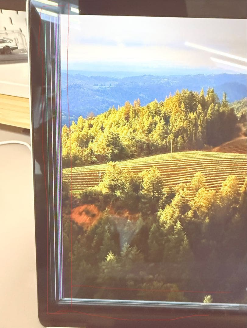 MacBook本体 MacBook Air (M1, 2020) 8GB / SSD 256GB