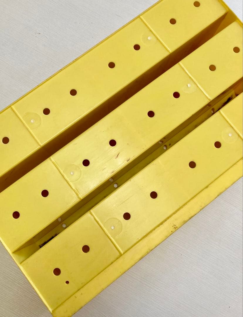 NGK スパークプラグ ディスプレイケースとプラグ30個セット