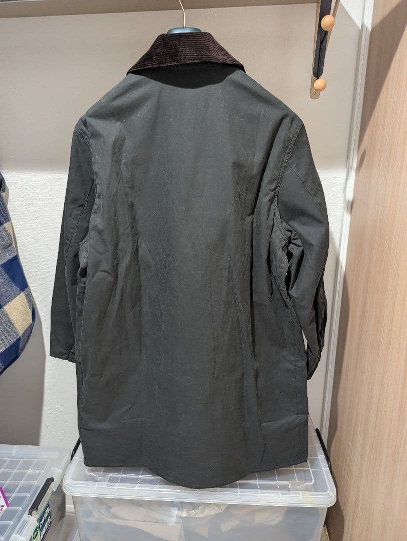 Barbour OS BORDER 40 タグ付き 23AW