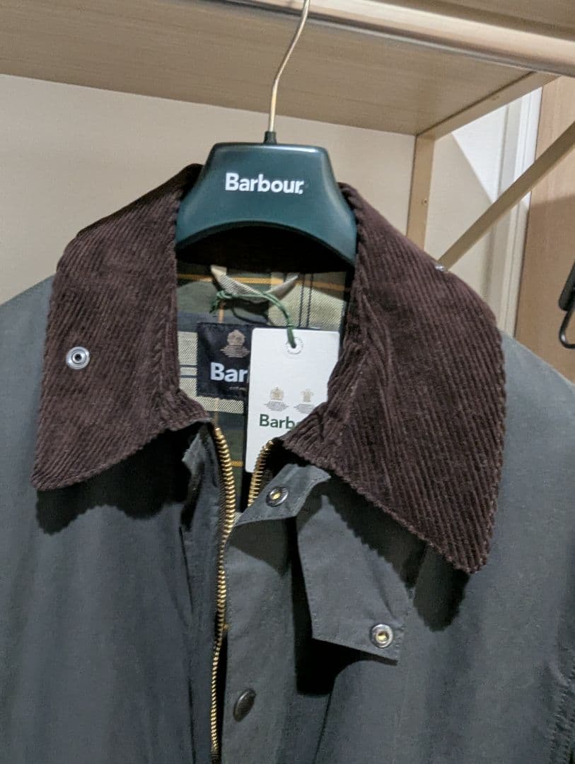 Barbour OS BORDER 40 タグ付き 23AW