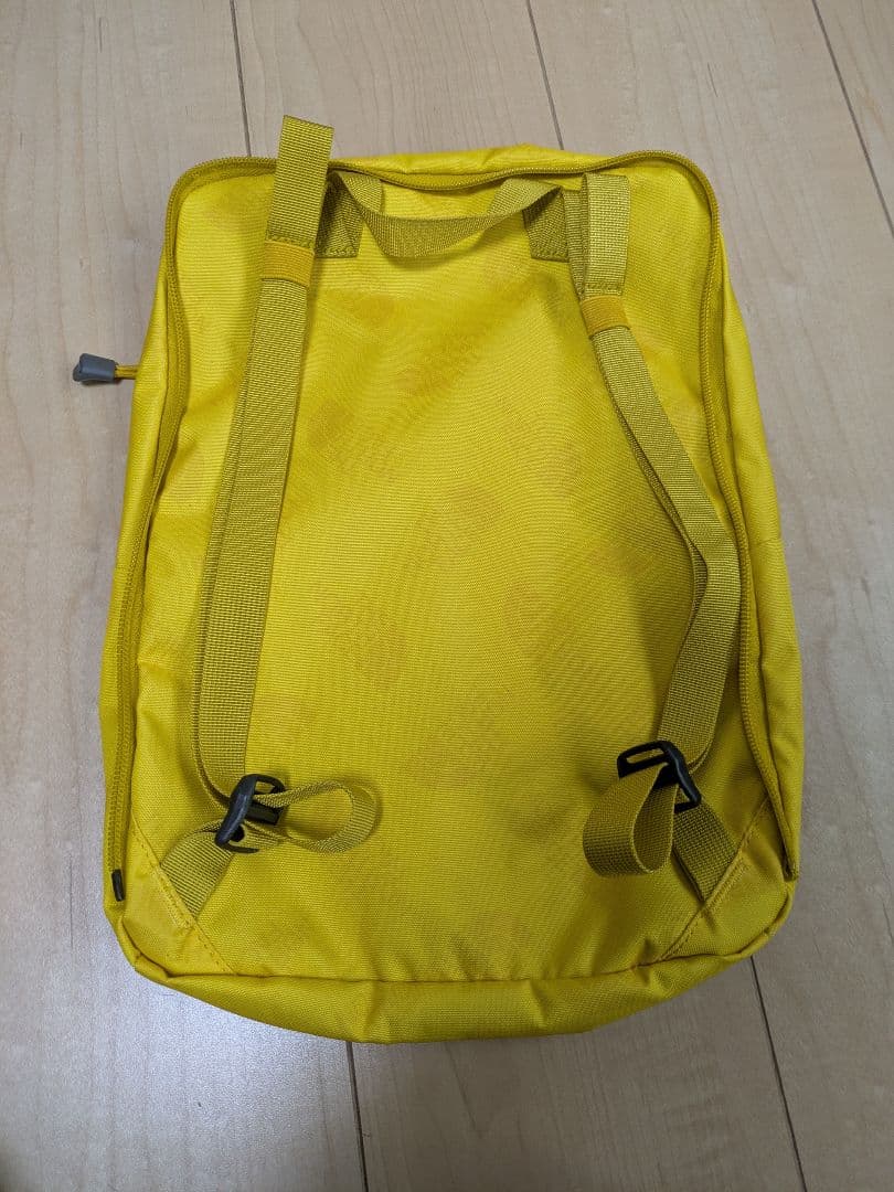 ノースフェイス　ジュニアアウトドアバックパック サニーキャンパー40＋6黄色